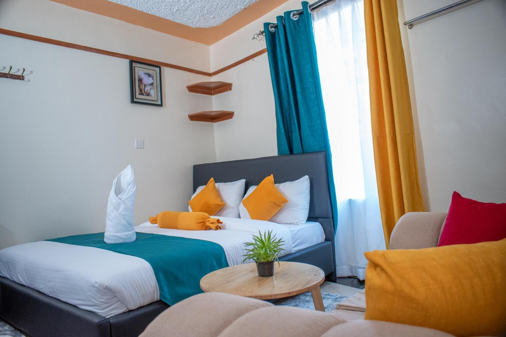 Nelly Fully Furnished Studios Найваша Екстер'єр фото