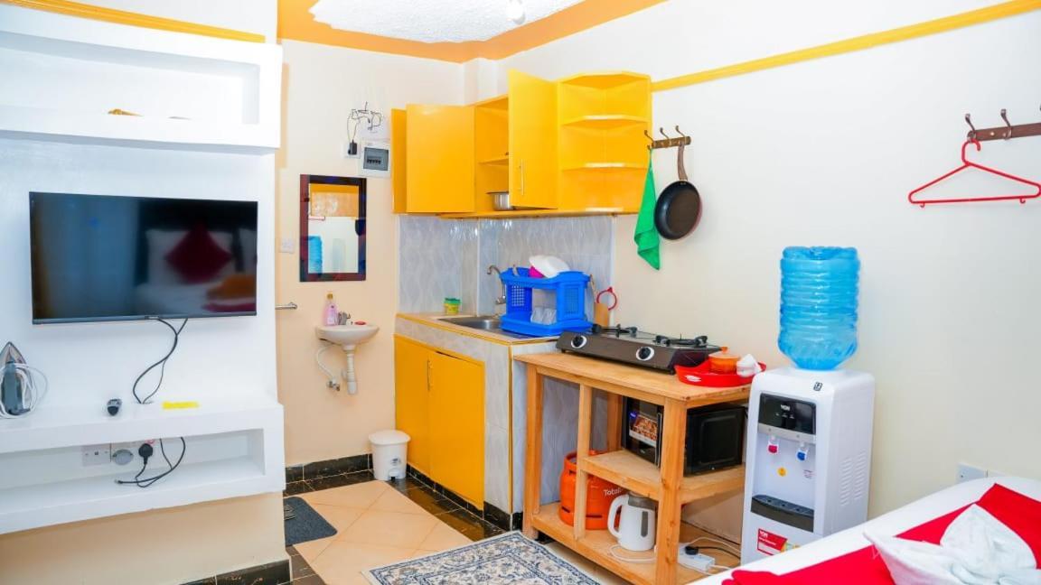 Nelly Fully Furnished Studios Найваша Екстер'єр фото