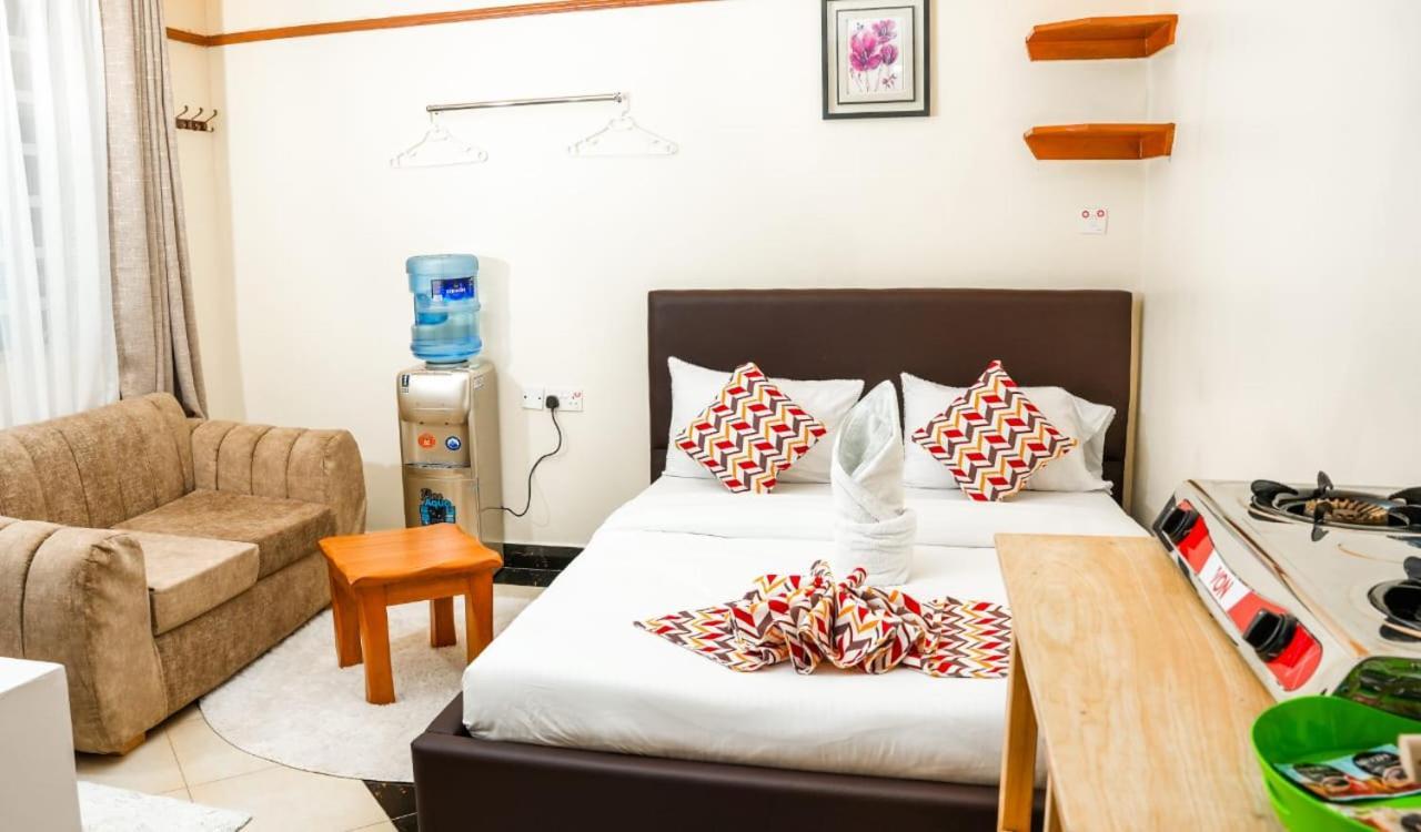 Nelly Fully Furnished Studios Найваша Екстер'єр фото